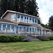 A major remodel and addition to an existing waterfront vacation home located on the Hood Canal.  The interior of the house was completely renovated, new windows and doors installed, and a new rec room, master bath and outdoor pool added.
